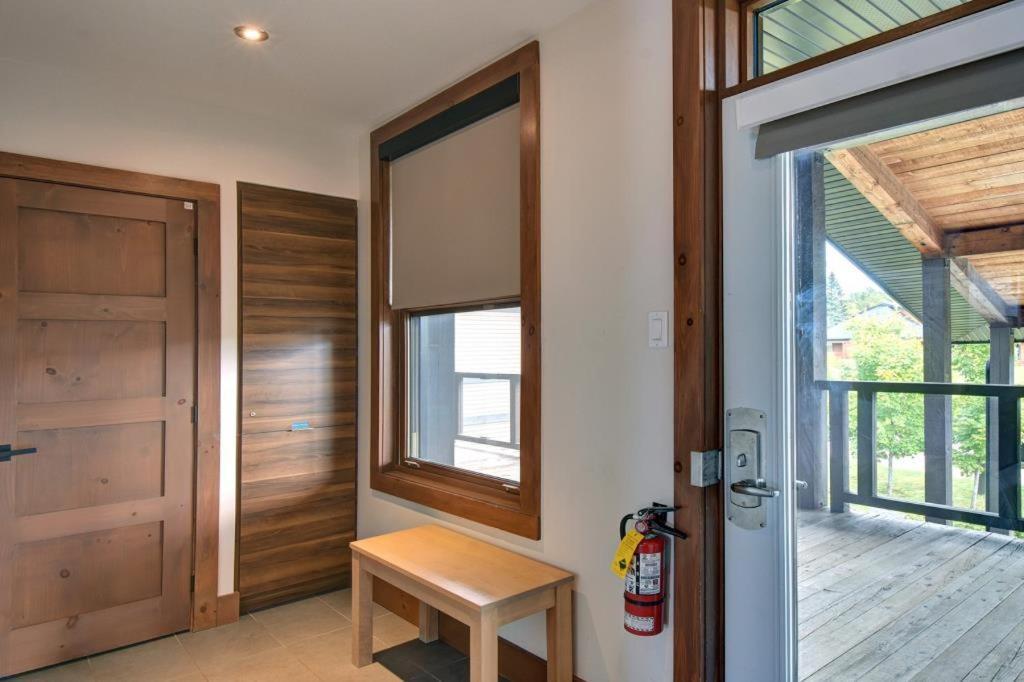 Deluxe Suite - View on Lake&6 Min from Tremblant Versant Nord Lac-Superieur Exterior foto
