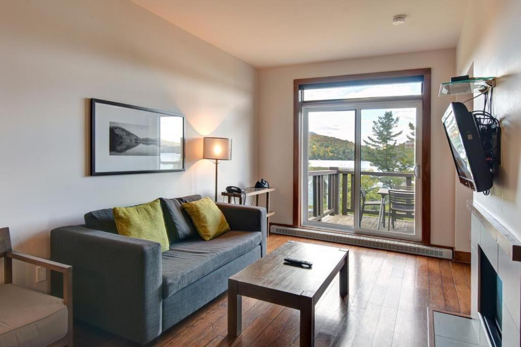 Deluxe Suite - View on Lake&6 Min from Tremblant Versant Nord Lac-Superieur Exterior foto