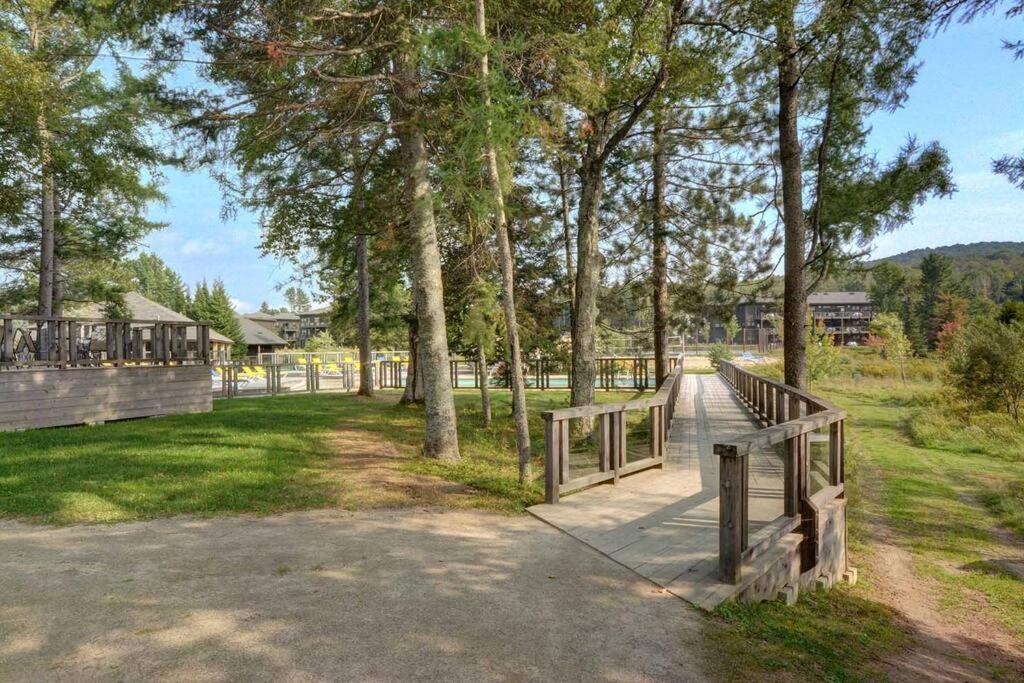Deluxe Suite - View on Lake&6 Min from Tremblant Versant Nord Lac-Superieur Exterior foto